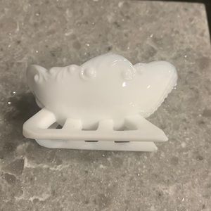 Westmoreland mini sleigh